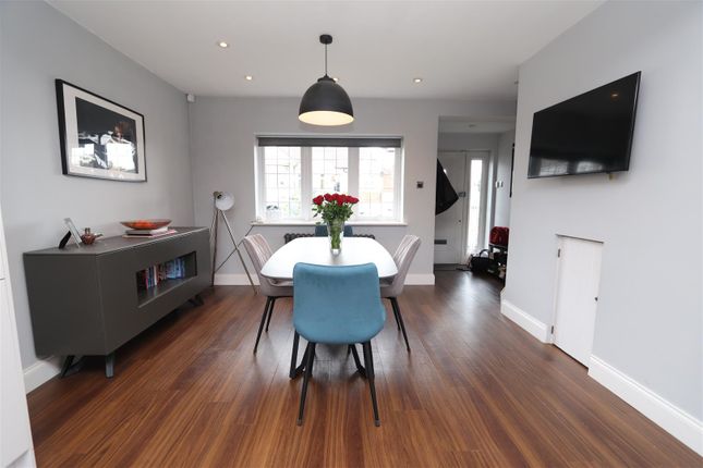 Detached house for sale in West Park Hill, Brentwood, Essex