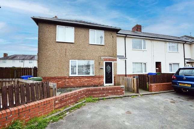 End terrace house for sale in Horton Place, Blyth