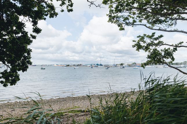 2-bed house on Plot 86,, Admirals Green, Warsash, £378,000