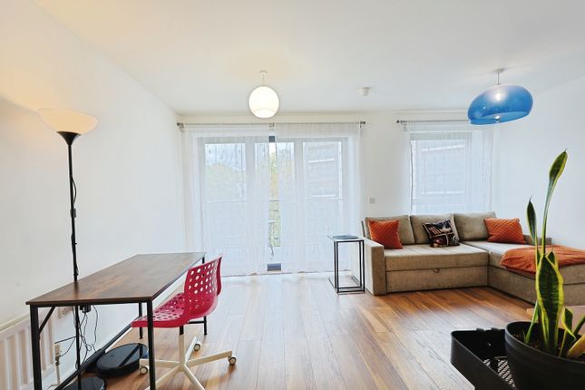 All Saints Road, London photo 4
