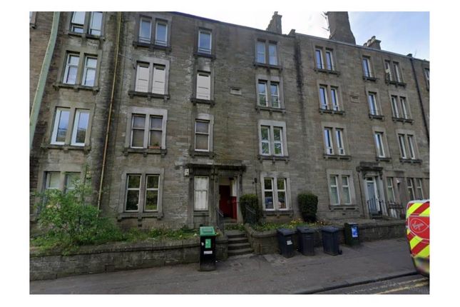 Flat to rent in Lochee Road, Dundee