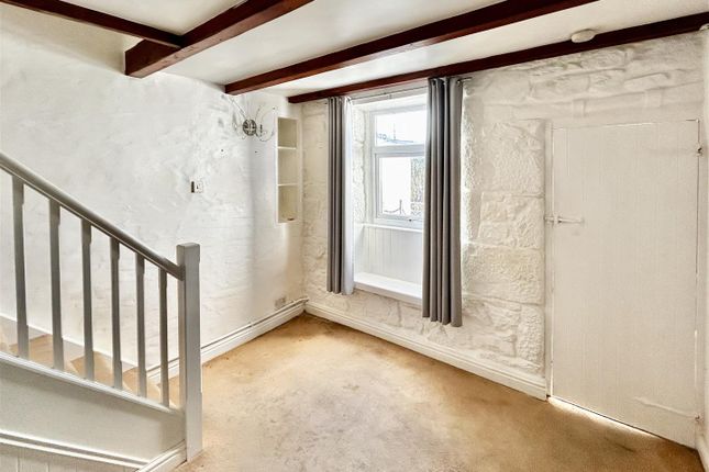 10, Godolphin Road, Helston photo 4