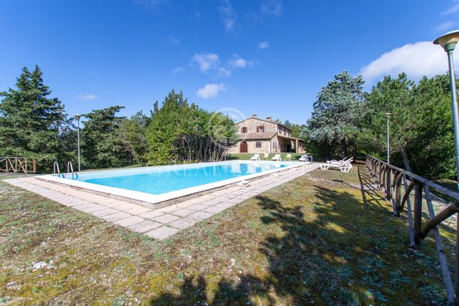 Villa for sale in San Venanzo, Terni, Umbria