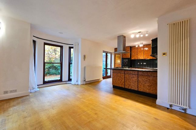 4 Westwood, St. Margarets Road, Altrincham photo 2