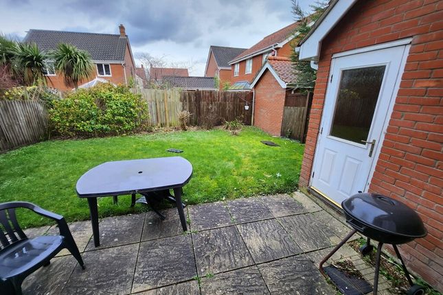 Terraced house to rent in Swallow Tail Close, Norwich