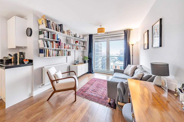 Thumbnail Flat for sale in Leonard Street, London