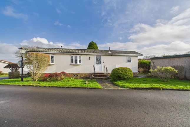 2-bed caravan on Burnt Oak Lane, Newdigate, £99,950
