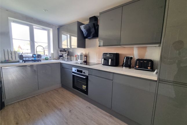95 Watersmeet,, Grove Road, Hitchin photo 3