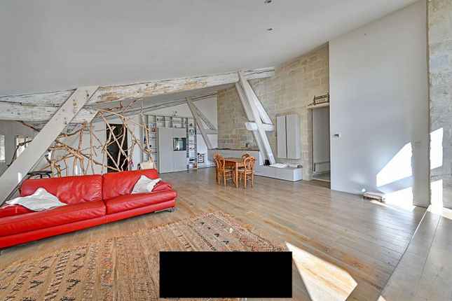 Apartment for sale in Uzes, Gard Provencal (Uzes, Nimes), Occitanie