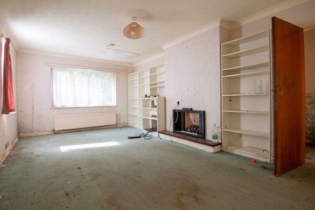 149 Doddington Road, Wellingborough photo 3