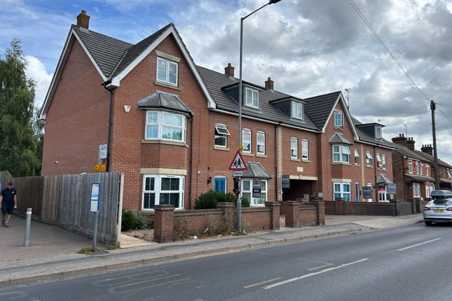 393 Flat 1, Foxhall Road, Ipswich photo 3