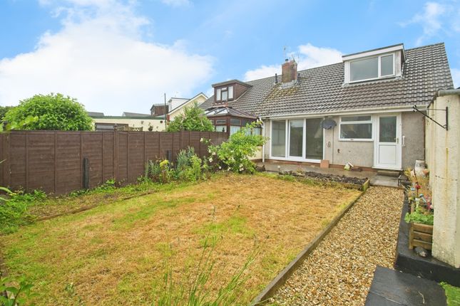8, Lindsay Close, Bridgend photo 2