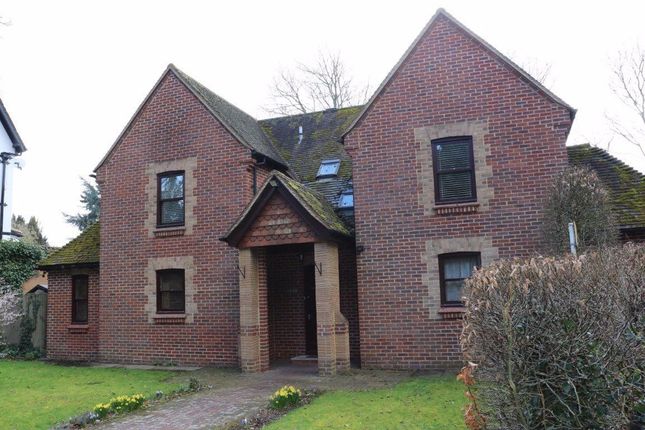 Thumbnail Property to rent in Churchgate, Sutton Road, Cookham, Maidenhead