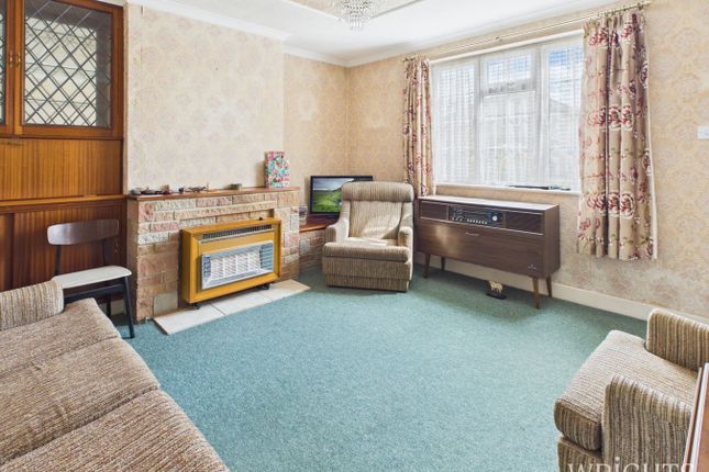 21, Parsonage Lane, Hatfield photo 2