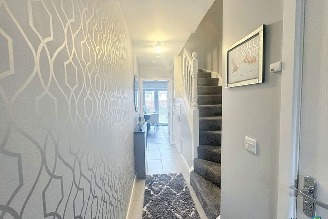 16, Hexham Gardens, Blyth photo 3