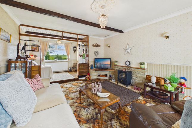 3, Rowley Road, Little Weighton photo 4