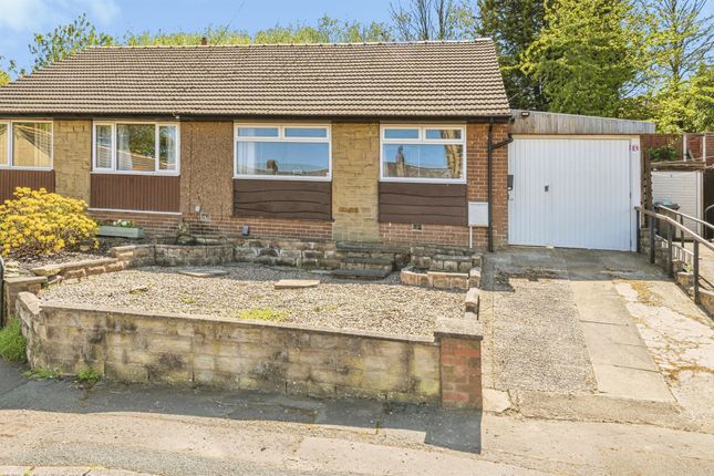 2-bed house on 22, St John's Drive, HUDDERSFIELD, £215,000