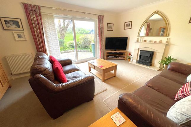 32, Coombe Park, Ventnor photo 4