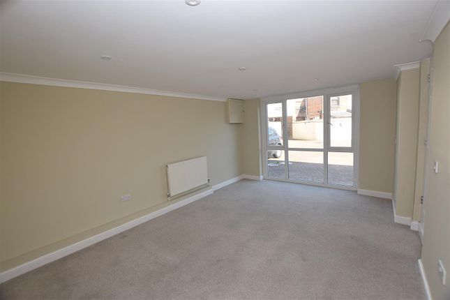 29, Mann Street, Hastings photo 4