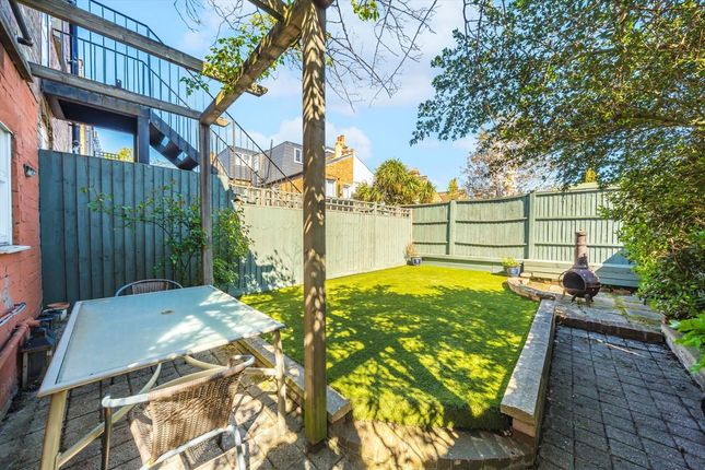 83, Woodbury Street, London photo 4