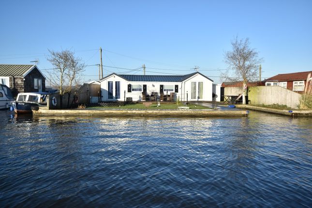 3 bed detached bungalow for sale in North West Riverbank, Potter Heigham NR29