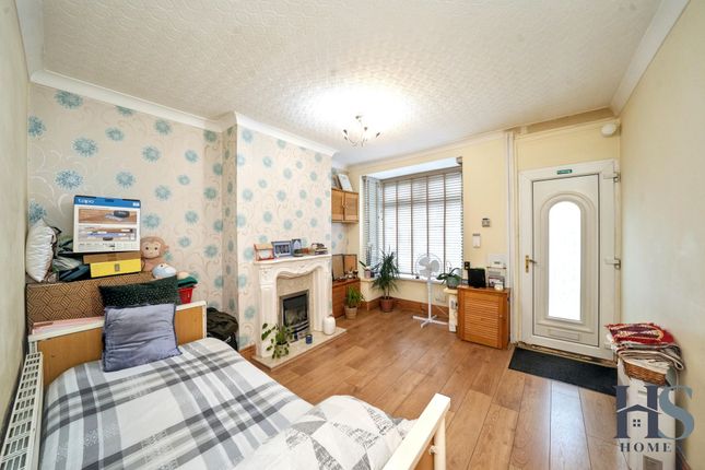 52 Chartist Road, Birmingham photo 3