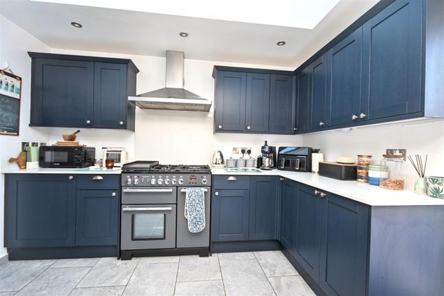 80, Wannock Lane, Eastbourne photo 4
