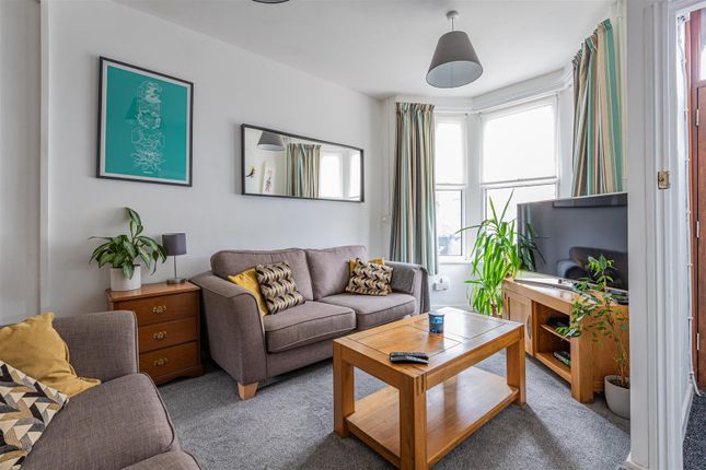 1, Aberdovey Street, Cardiff photo 2