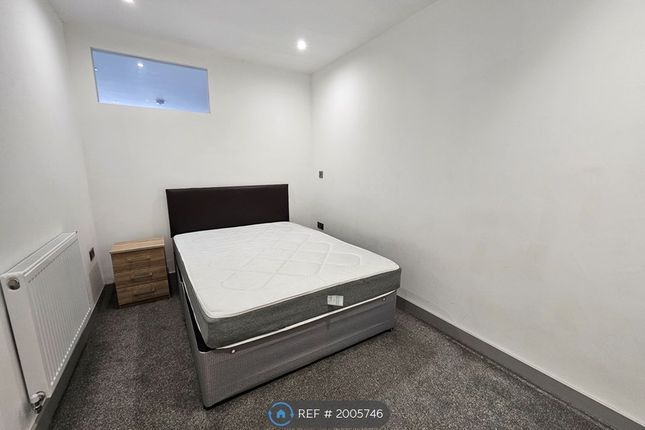 Flat to rent in Bed Springfield House, Barnsley