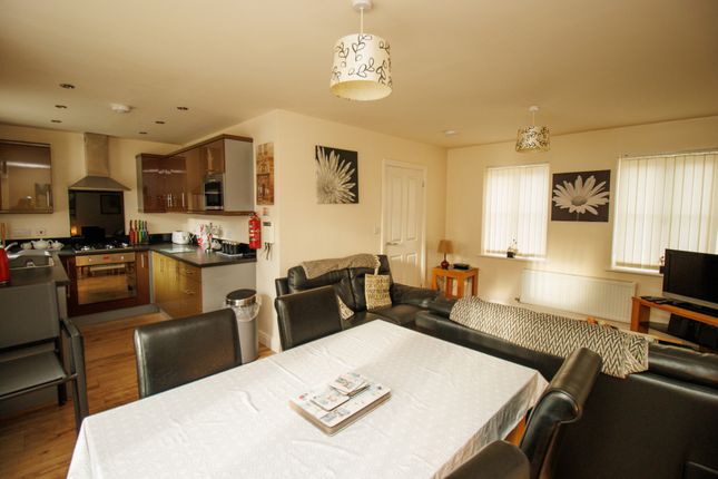 2, Seaford Avenue, The Bay, Filey photo 3
