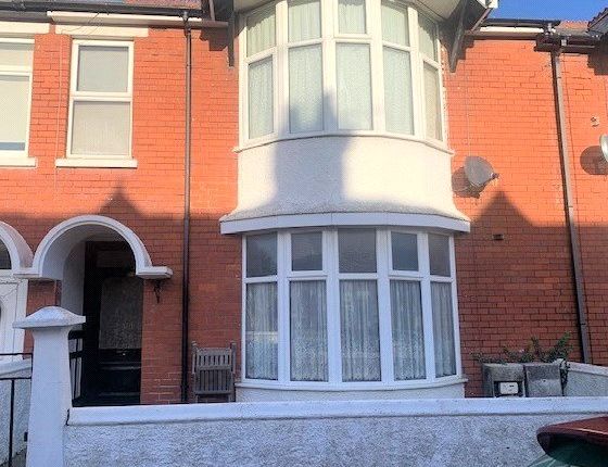1 bed flat to rent in Park Avenue, Porthcawl CF36
