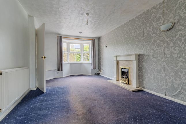 21 Tilley Close, Leicester photo 4