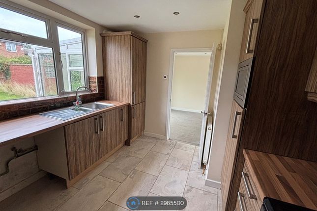 Oadby, Leicester photo 3