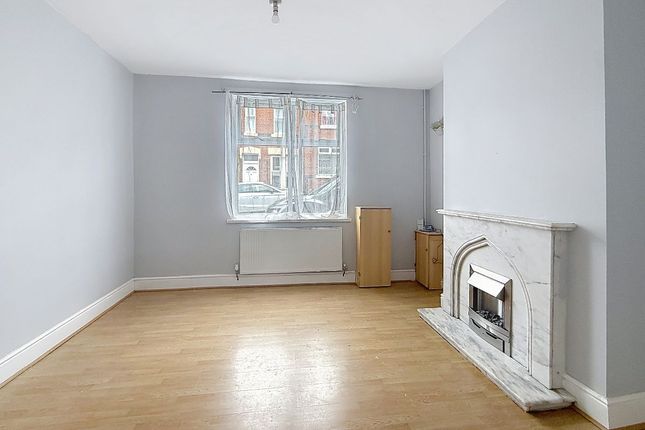 2 Argyle Street, Stoke on Trent photo 4