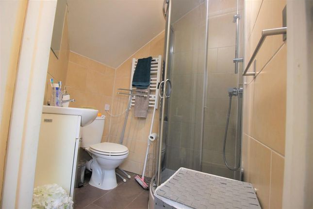Flat 23, Brent Street, Hendon photo 4