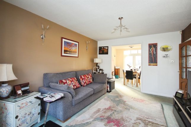 60, Arnold Avenue, Coventry photo 4