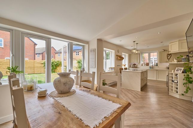 47 Old Farm Lane Nbv 13.Jpg