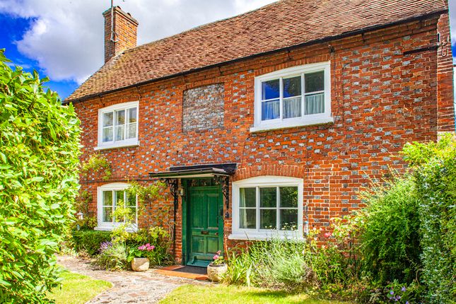 Old Forge Compton Rg20 3 Bedroom Cottage To Rent 52229004