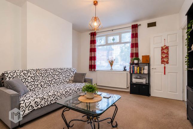 1 Lichfield Drive, Bury photo 2