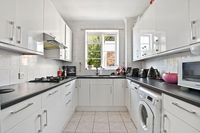 Flat 56, Greville Hall, Greville Place photo 2