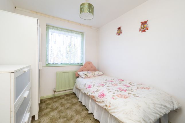 Semi-detached house for sale in Calthorpe Gardens, Sutton