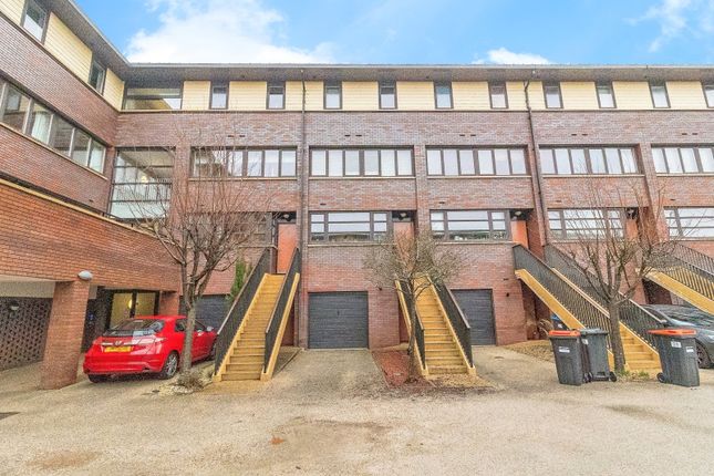 4-bed house on 16, Enterprise Lane, Milton Keynes, £310,000