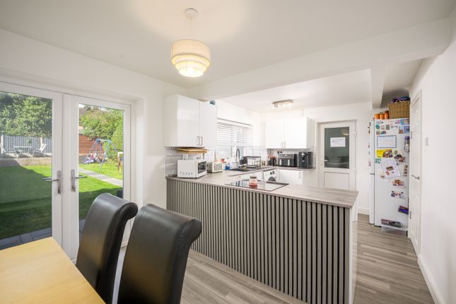 42, Hillstone Road, Birmingham photo 4