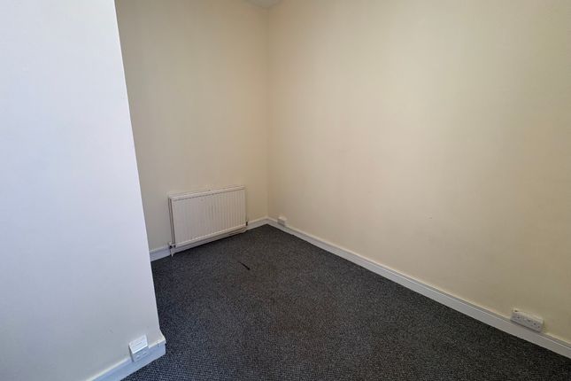 Flat 12, 18a, Edinburgh Road, Portsmouth, Southsea photo 2