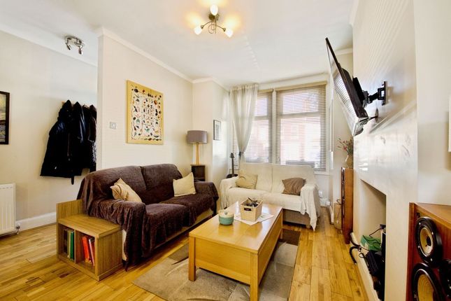 12 Ollerton Road, London photo 2
