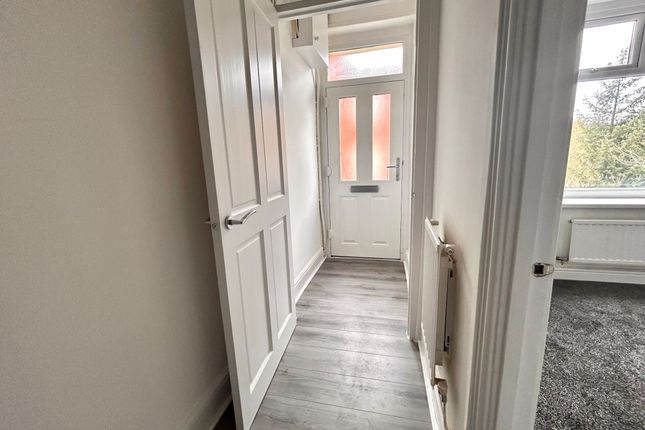 3 Jersey Road, Port Talbot photo 4