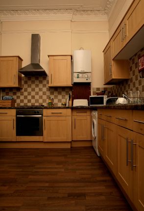 Room to rent in Flat 1, 90, Penylan, Cardiff