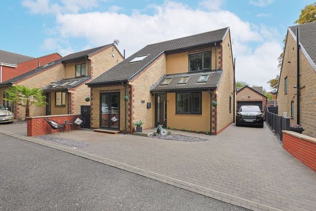 4-bed detached on 2 Marsden Wood Grove, Hepthorne Lane, Chesterfield, £390,000
