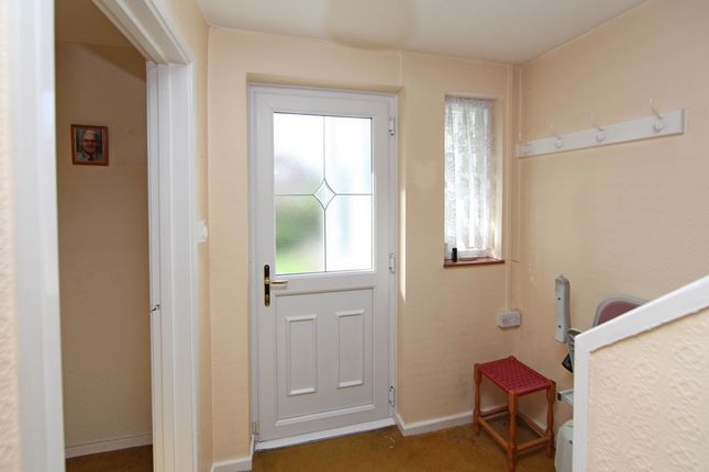 8, Valley Road, Telford photo 4