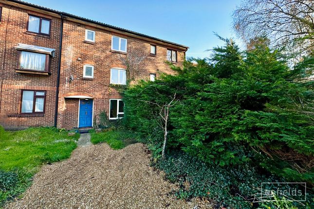 Thumbnail Town house for sale in Ranelagh Gardens, Southampton